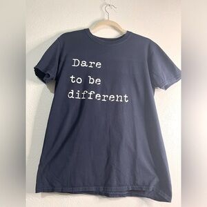Gildan “Dare to be Different” navy blue T-shirt, Sz M. Preowned. EUC.
